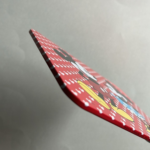 2/$30 BNWT Disney Mickey Minnie Mouse Metal Tin Cork Trivet Hot Plate Wall Decor - Picture 5 of 6